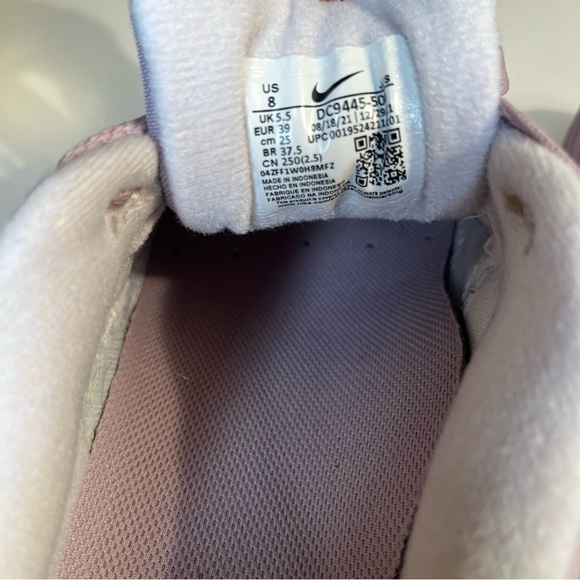 Women Nike Air Max 90 Plum Fog Venice Purple Pink Summit White DC9445-500 SZ 8 - Picture 6 of 6